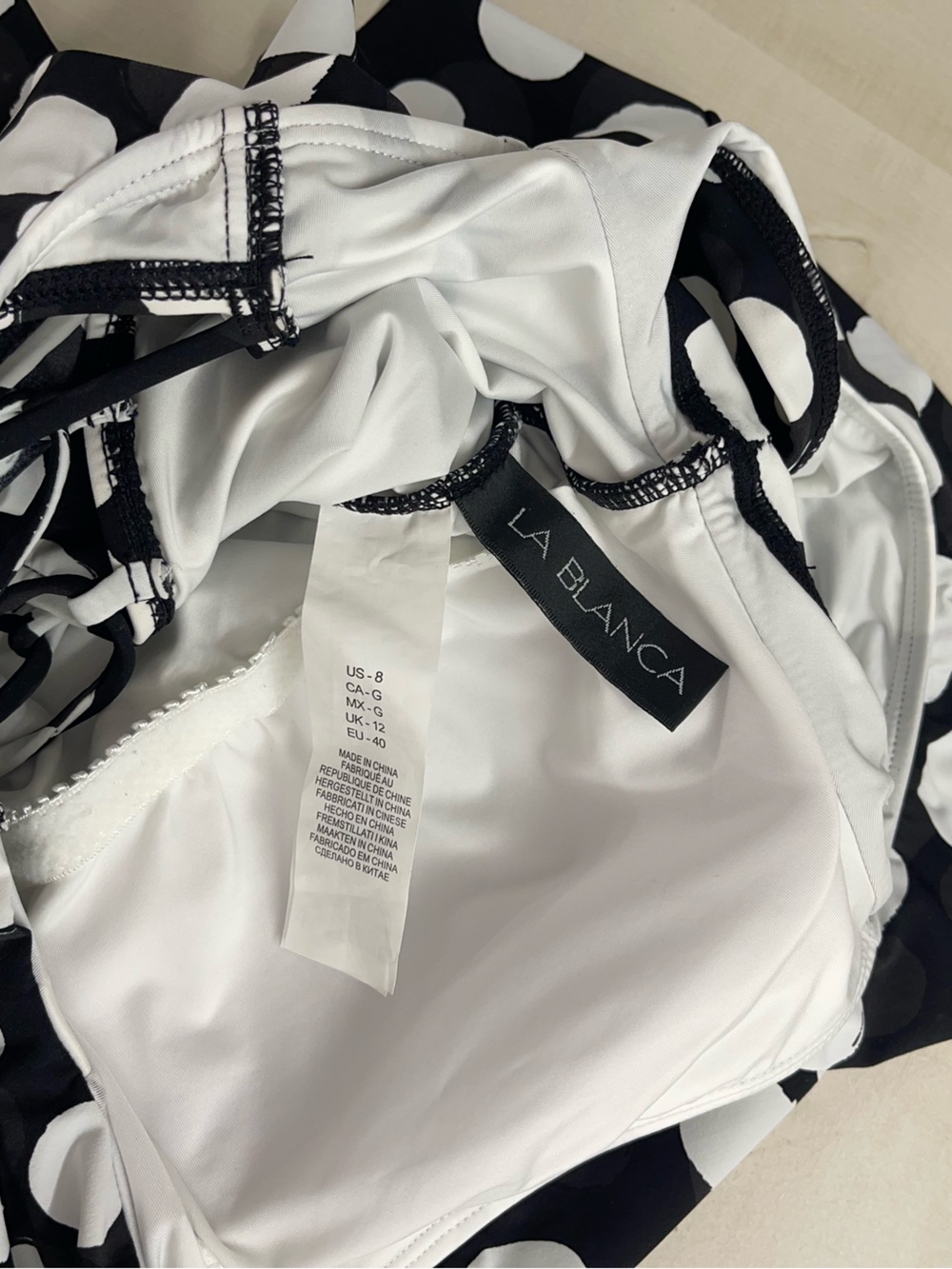 LA BLANCA women’s meet me in Ibiza polka dot runched slimming black white 8 - Picture 7 of 7
